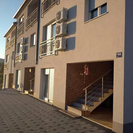 Secret Garden * Neum