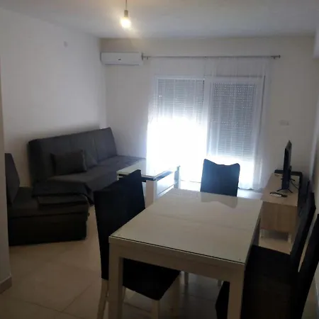 Secret Garden * Neum