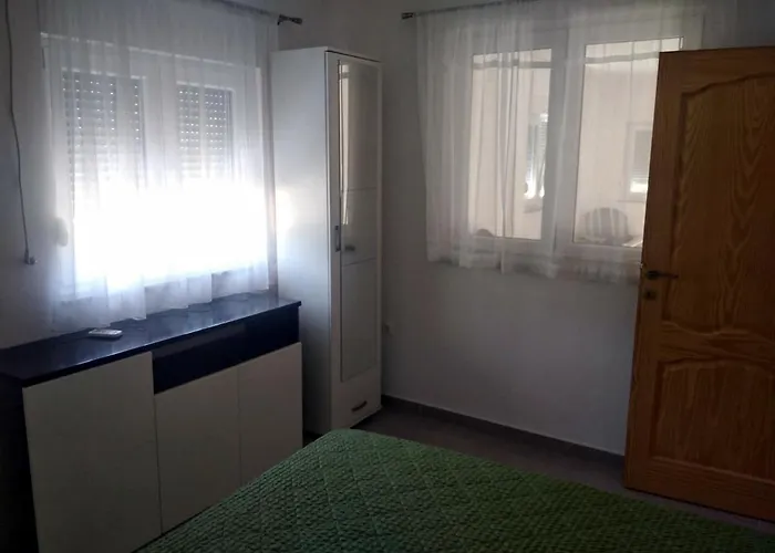 Διαμέρισμα Secret Garden Neum